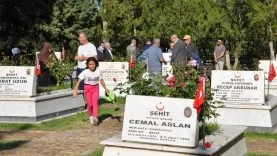 Şehitliklere Bayram Ziyareti Gerçekleştirildi