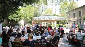 Darülaceze'de Babalar Günü Coşkusu: Kızılay İstanbul Kadın Kolları'ndan Anlamlı Kutlama