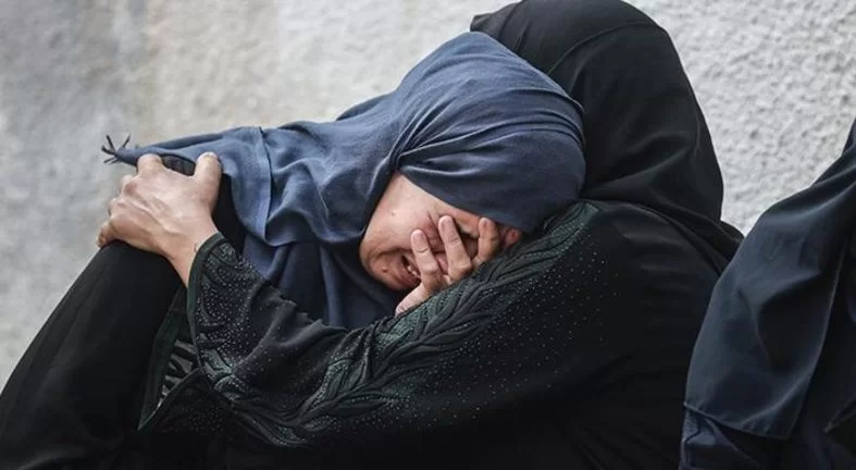 Gazze'deki İsrail saldırılarında 39 Filistinli, çocuklar dahil olmak üzere yaşamını yitirdi