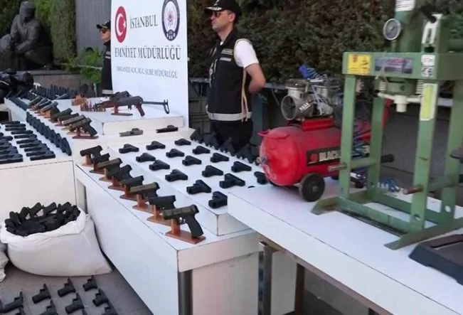 Organize Suç Örgütüne Şafak Operasyonu: 89 Şüpheli Tutuklandı