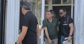 CHP'de İç Çatışma: Manavgat Belediye Başkanı Niyazi Nefi Kara, CHP'li Eski Başkanı Suçladı