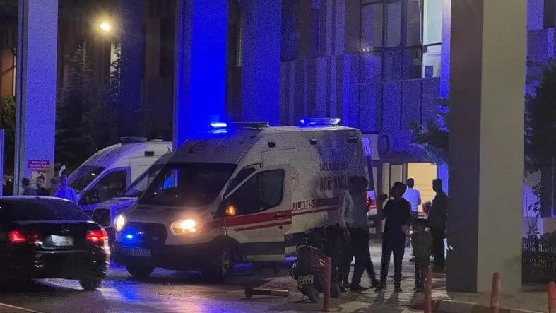 Kan dolu gece: Ardı ardına gelen ölüm haberleri