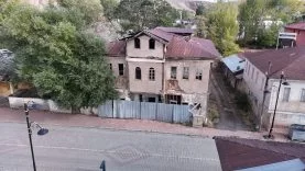 Sivas, Zara'da Tarihin İzlerini Taşıyan Asırlık Konaklar
